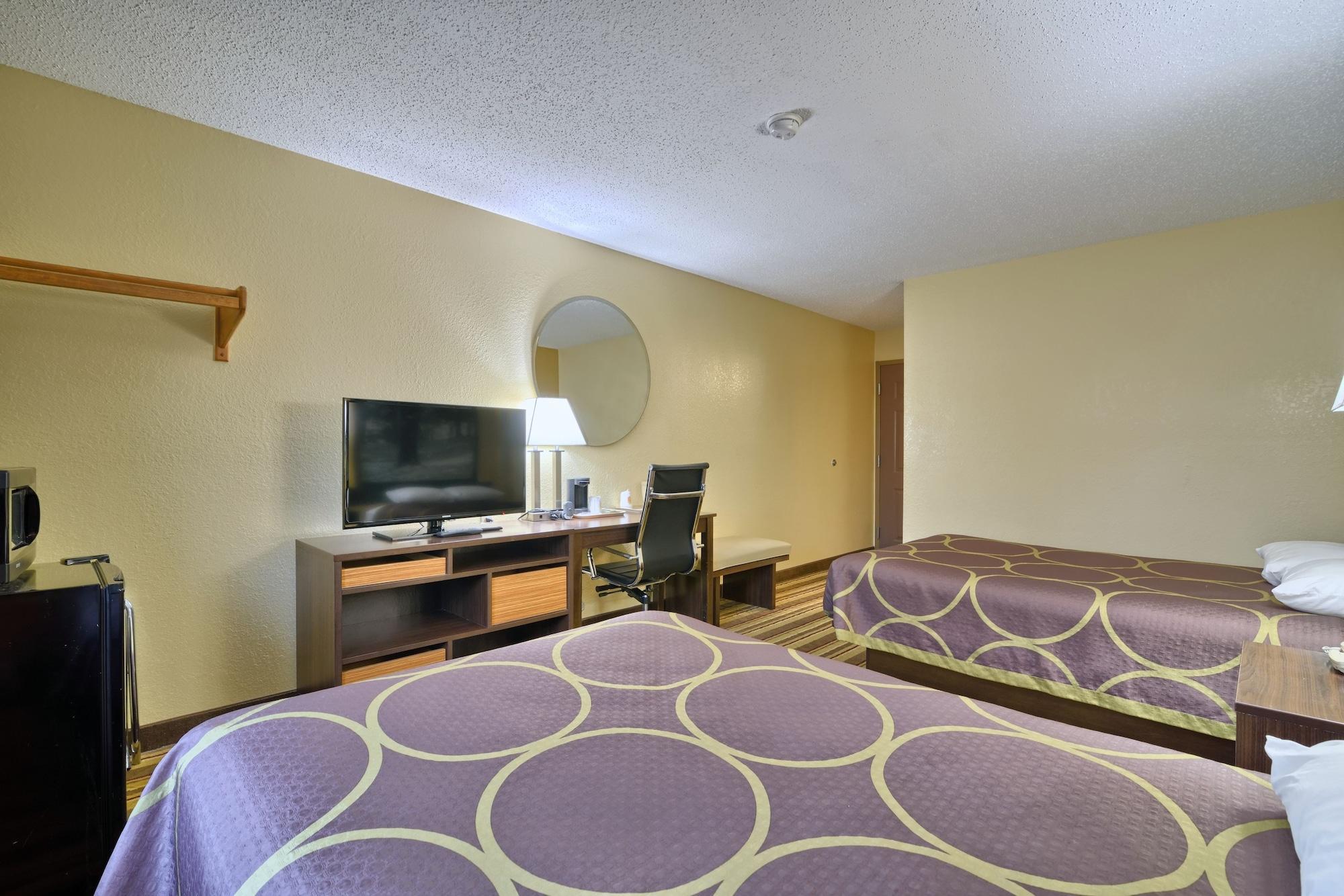 Super 8 By Wyndham - Albany Airport 2* Latham
