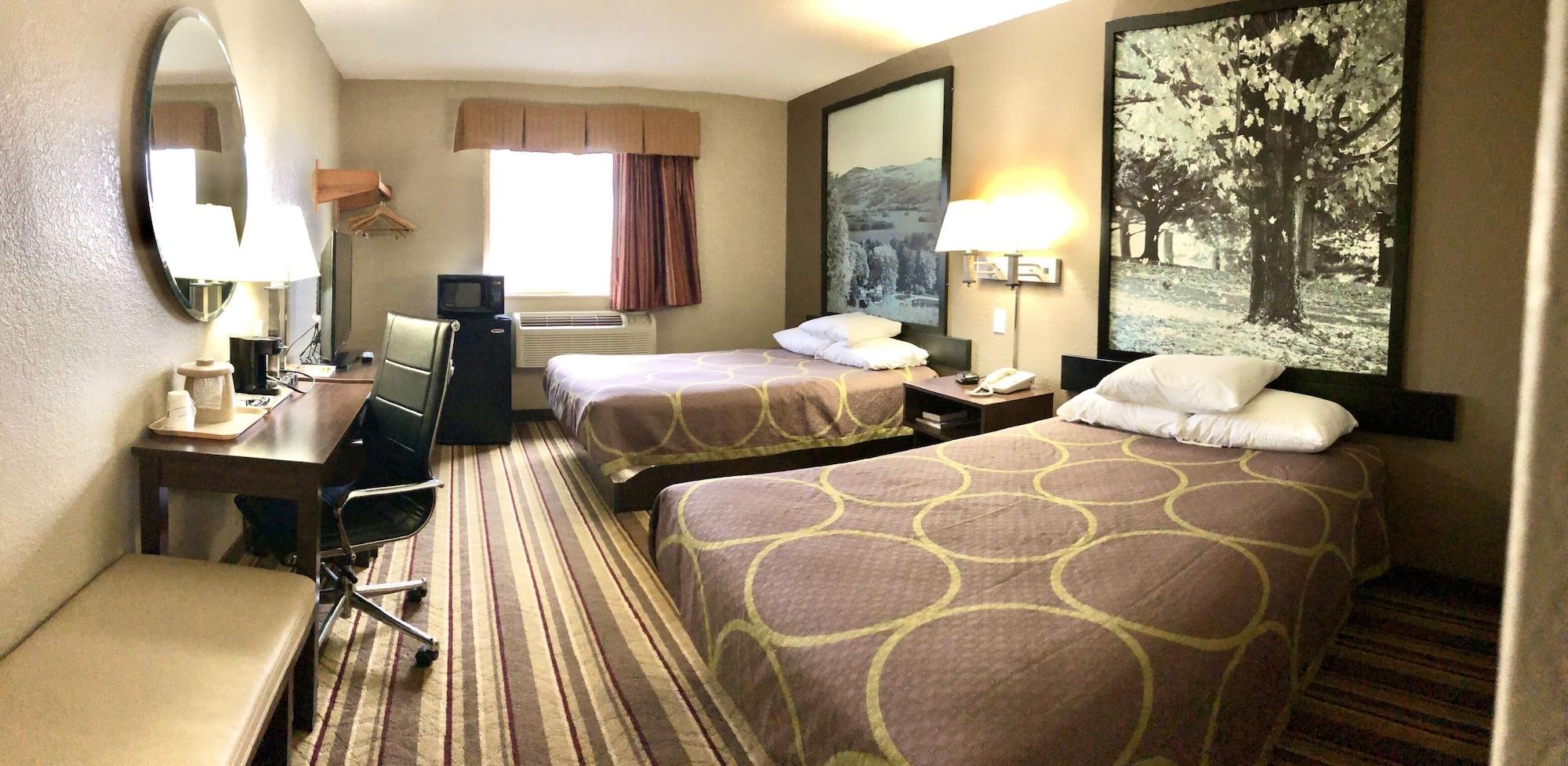 Super 8 By Wyndham - Albany Airport Hotel Latham