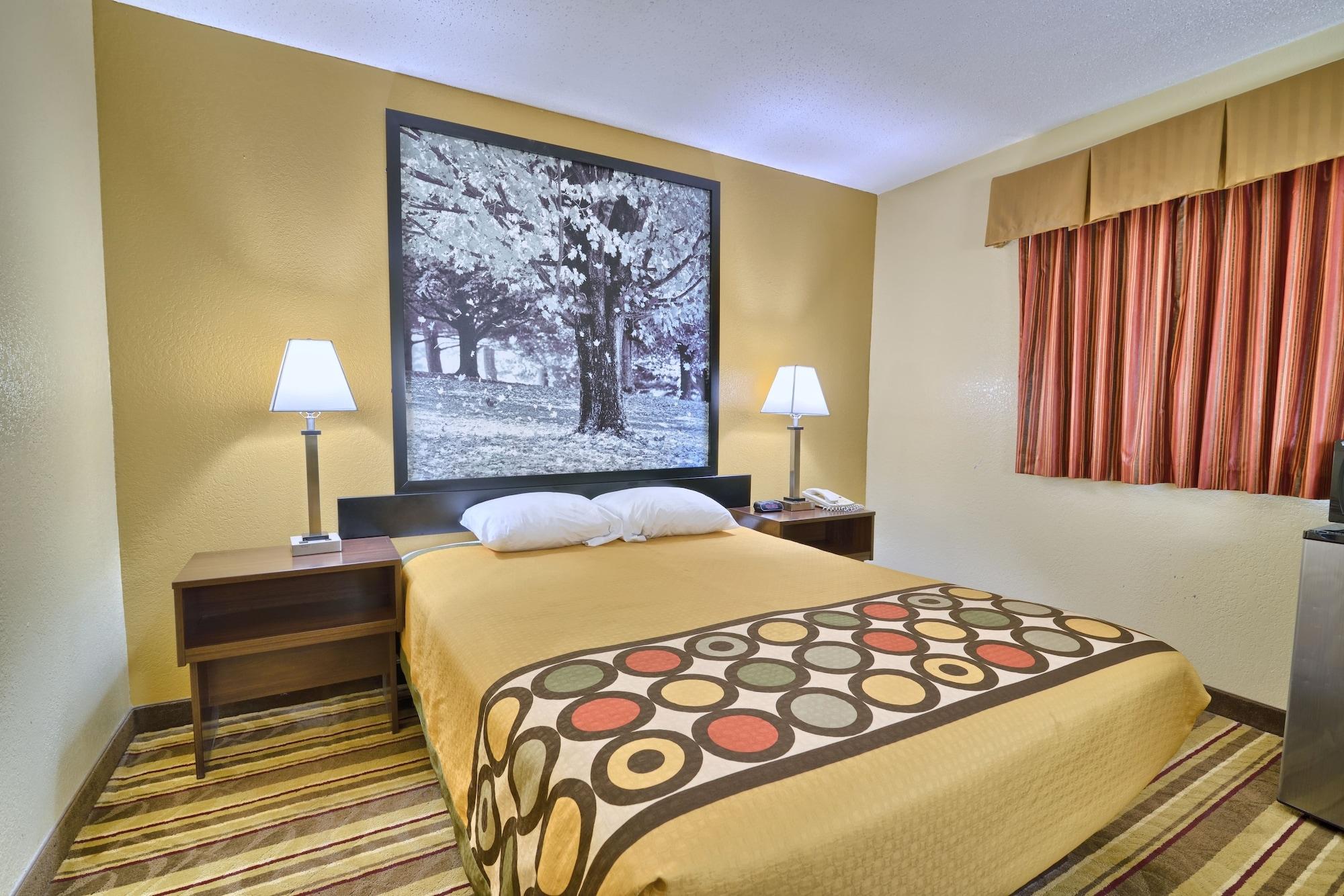 Super 8 By Wyndham - Albany Airport Hotel 2*